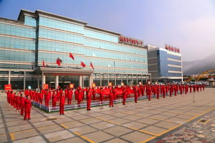 采气一厂百名职工参与升国旗仪式